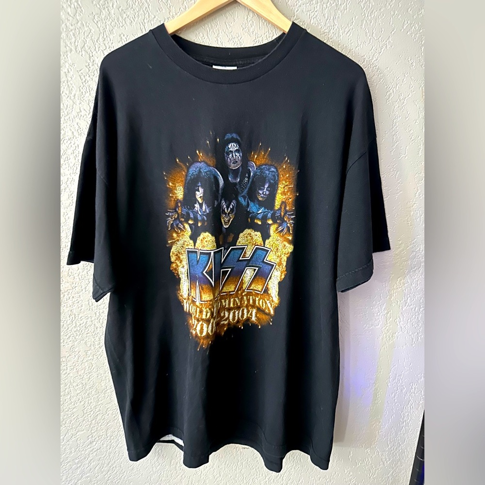 Vintage 2003-2004 World Domination Kiss and Aerosmith Tour shirt